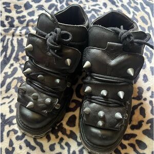 New rock spikey platform boots